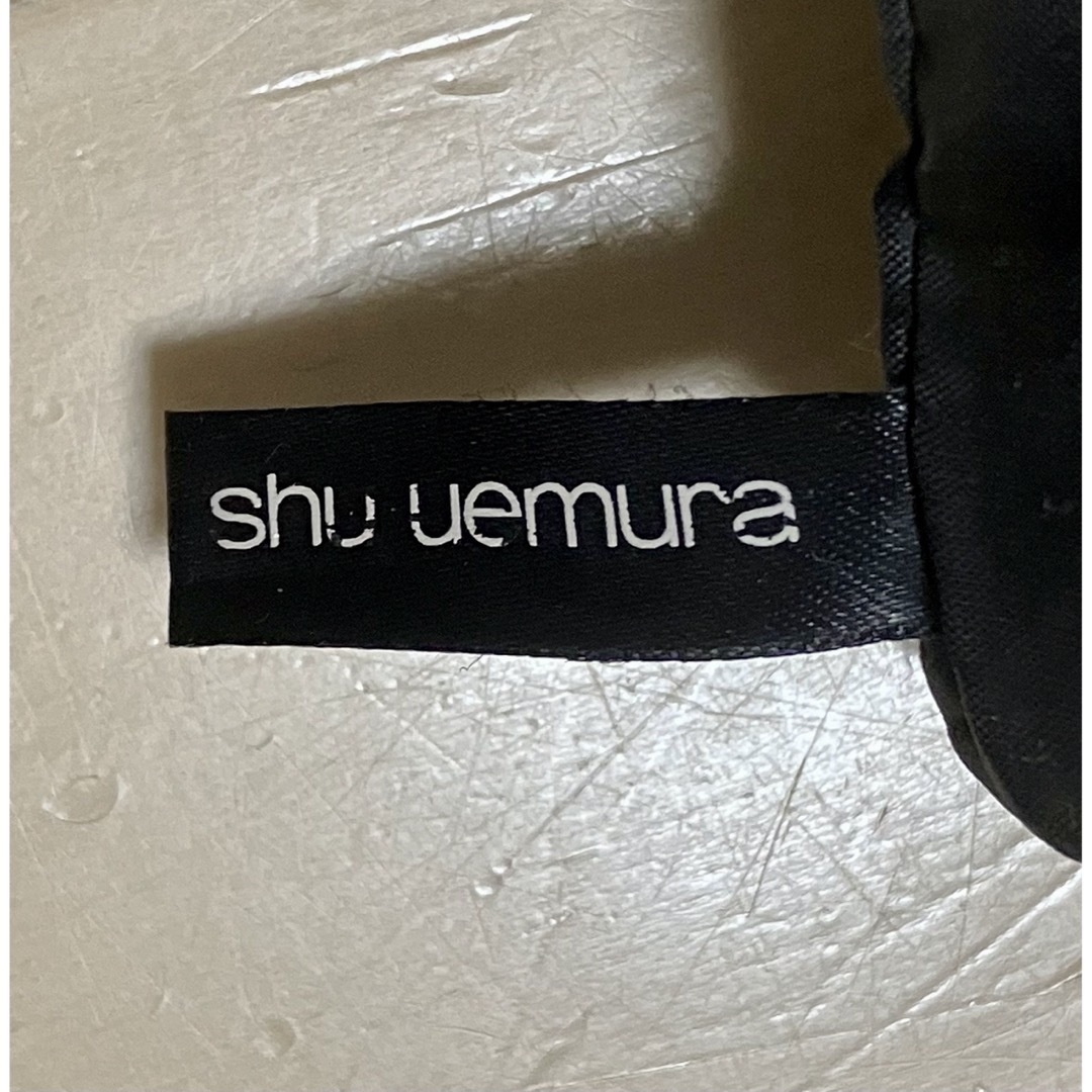 shu uemura(シュウウエムラ)のシュウウエムラ　ブラシケース　ブラック　10cm×19cm コスメ/美容のメイク道具/ケアグッズ(ブラシ・チップ)の商品写真