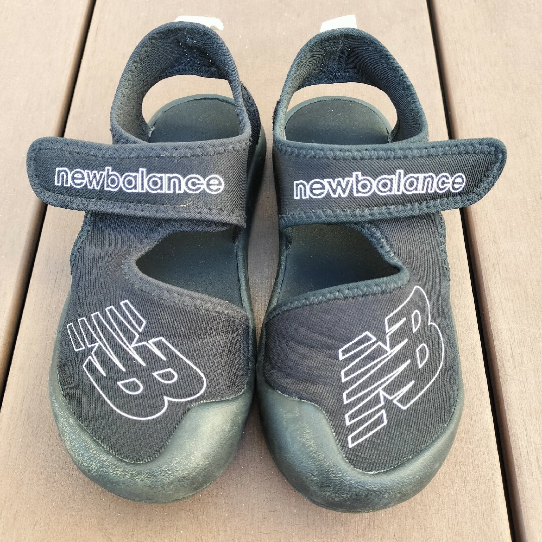 New Balance(ニューバランス)のサンダル♡18 キッズ/ベビー/マタニティのキッズ靴/シューズ(15cm~)(サンダル)の商品写真