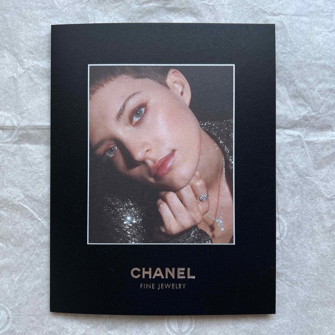 CHANEL(シャネル)のCHANEL 冊子 カタログ エンタメ/ホビーの雑誌(ファッション)の商品写真