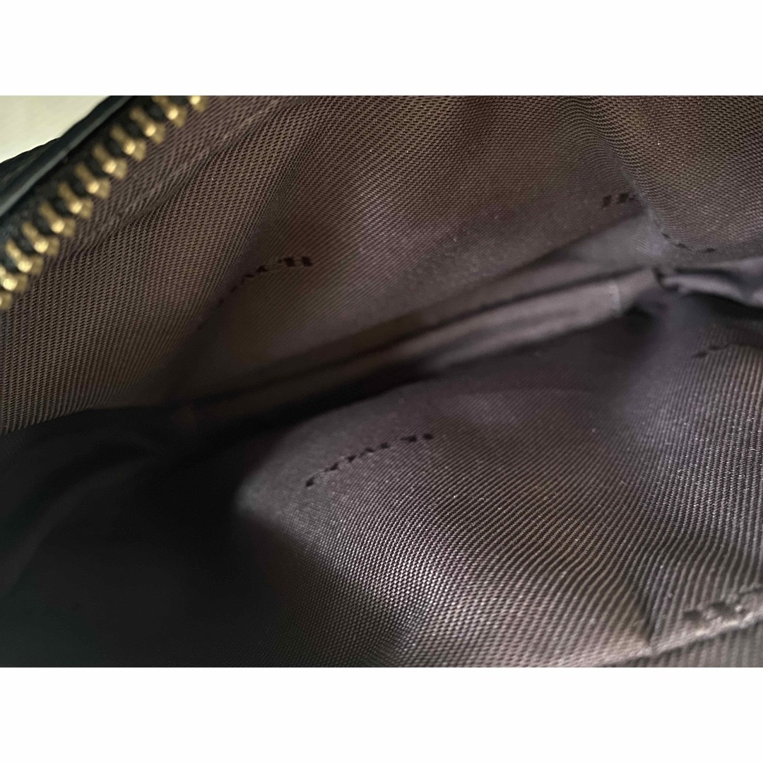 COACH(コーチ)のコーチ　黒革　カメラバック　ショルダーバック　美品　正規品 レディースのバッグ(ショルダーバッグ)の商品写真