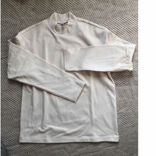 ユニクロ(UNIQLO)のソフトフリース　ハイネックTシャツ(Tシャツ/カットソー)