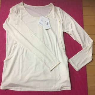 新品＊授乳口付きカットソー＊長袖＊(マタニティトップス)