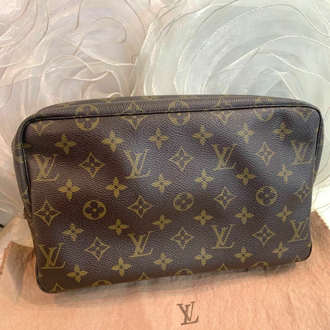 tclv2965LOUIS VUITTON トゥルース・トワレット28 ポーチ