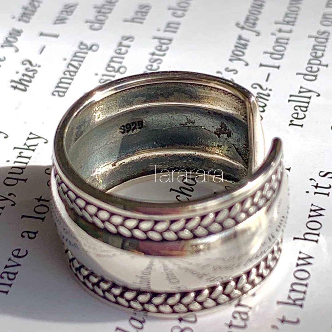 ●silver925 Pot on Leaf ring●金属アレルギー対応 レディースのアクセサリー(リング(指輪))の商品写真