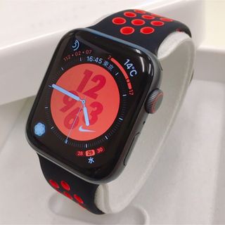 アップルウォッチ(Apple Watch)のApple Watch アップル series4 NIKE 44mm アップル(その他)