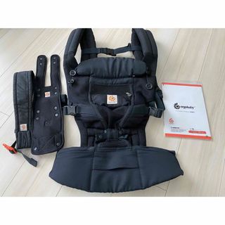 エルゴベビー(Ergobaby)のエルゴ　ブラック　アダプト クールエアメッシュ(抱っこひも/おんぶひも)