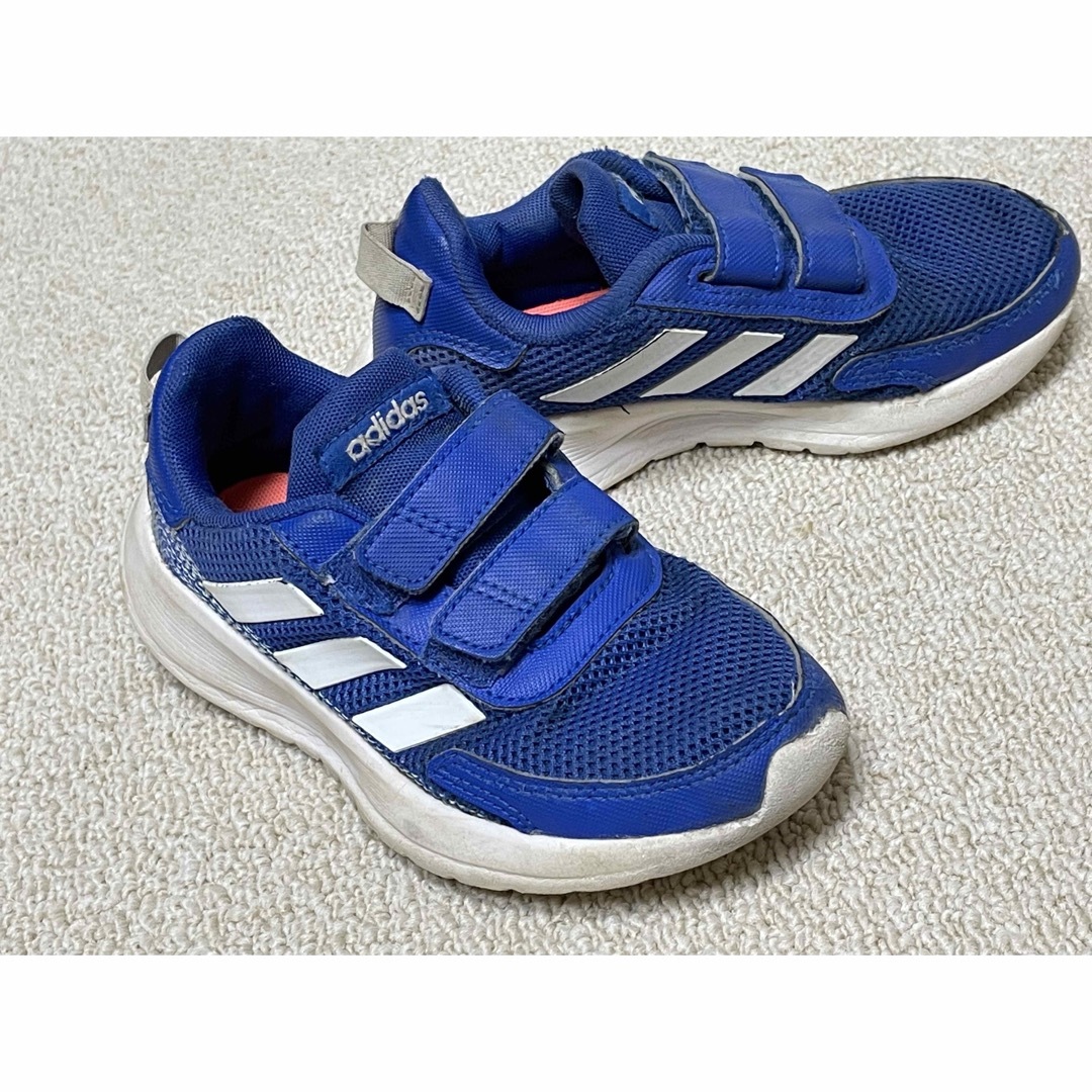 adidas(アディダス)の【adidas】アディダス スニーカー 運動靴 ジュニア 男の子  17 キッズ/ベビー/マタニティのキッズ靴/シューズ(15cm~)(スニーカー)の商品写真