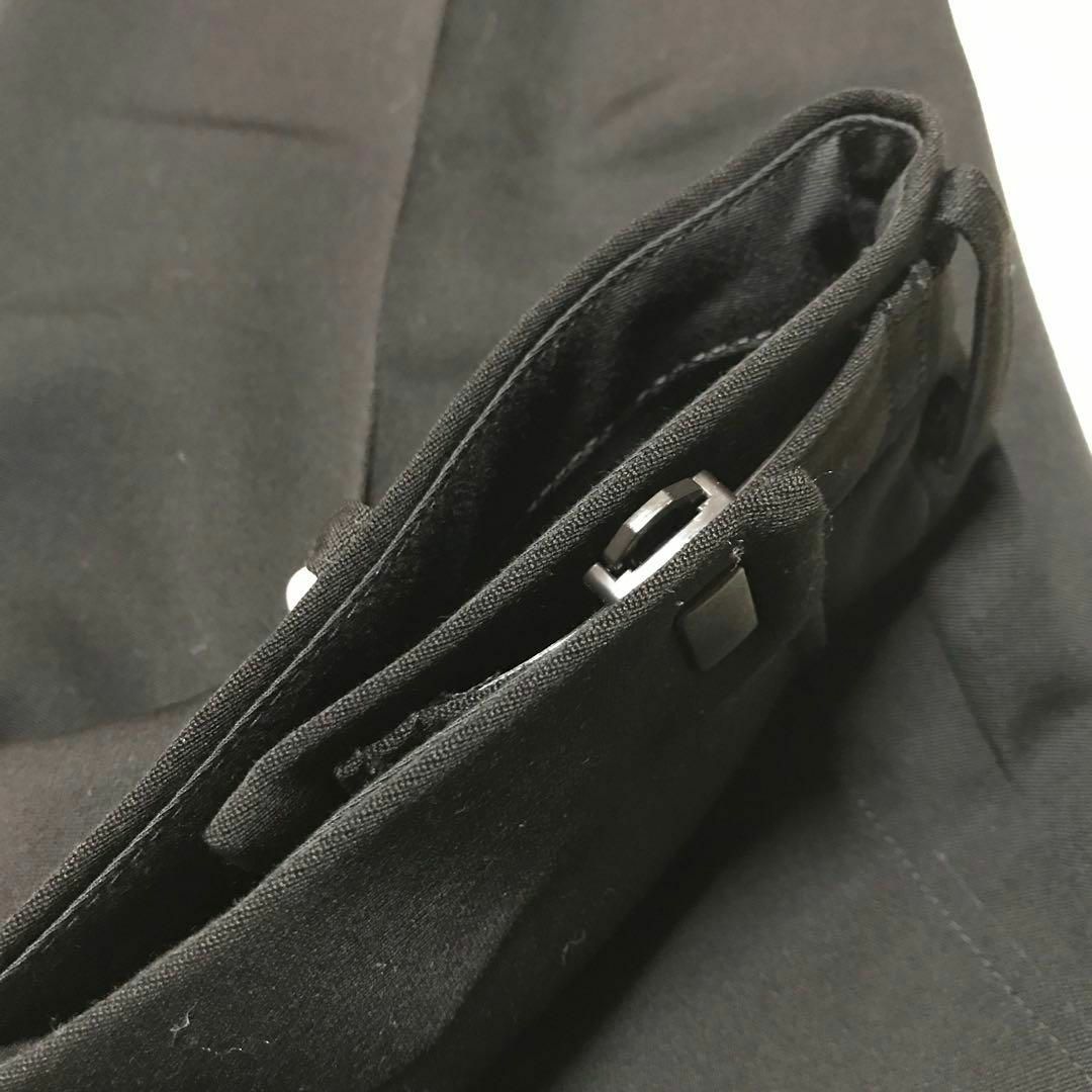 【在庫限り】礼服ダブル　ウエスト調整付き　黒　新品　高級　靴下おまけ　E897 メンズのスーツ(セットアップ)の商品写真