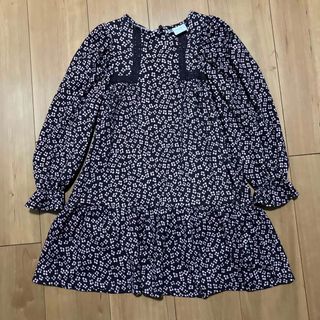 ザラキッズ(ZARA KIDS)のZARAキッズ　花柄ワンピース　116cm(ワンピース)