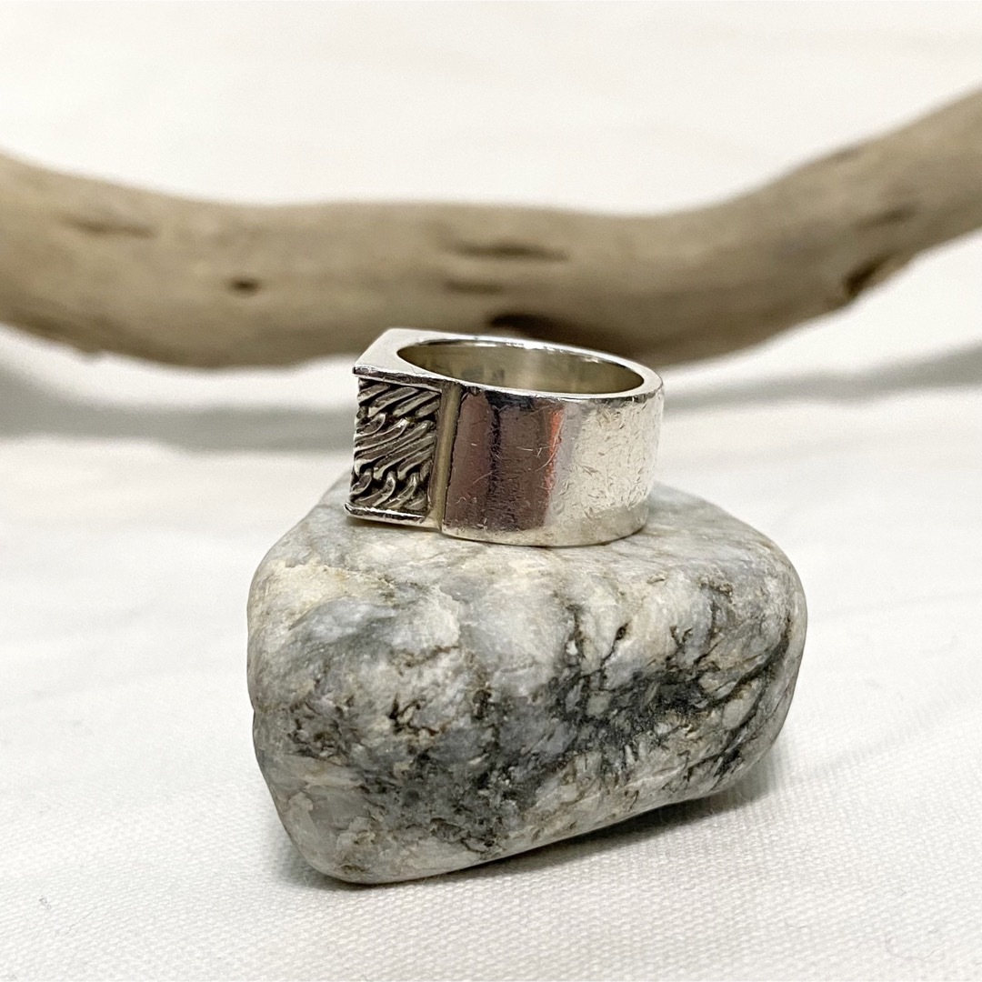 FUMIKA_UCHIDA(フミカウチダ)の【匿名配送】Vtg Solid Square Silver925 Ring レディースのアクセサリー(リング(指輪))の商品写真