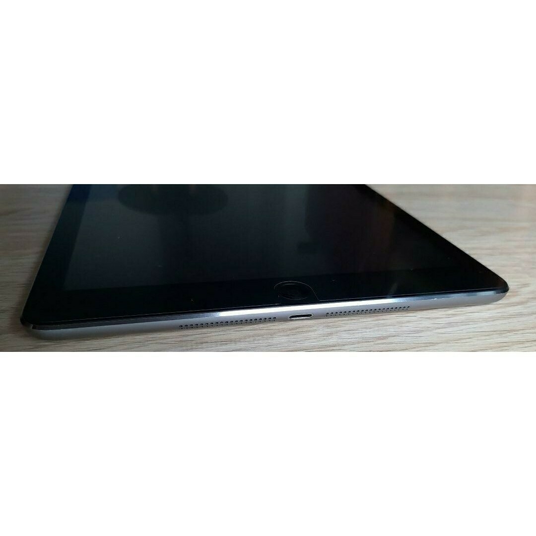 美品☆iPad Air 第１世代　Wi-Fi+Cellular 64GB