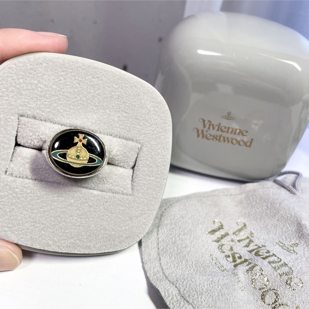 Vivienne Westwood(ヴィヴィアンウエストウッド)の正規品 ヴィヴィアンウエストウッド エナメルボタン リング 美品 希少 廃盤 レディースのアクセサリー(リング(指輪))の商品写真