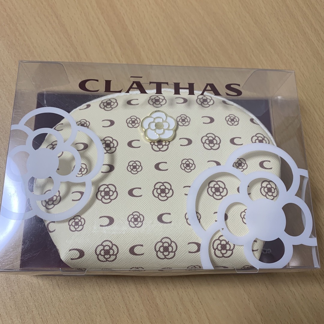 CLATHAS(クレイサス)のCLATHAS  クレイサス★シェル型ポーチ レディースのファッション小物(ポーチ)の商品写真