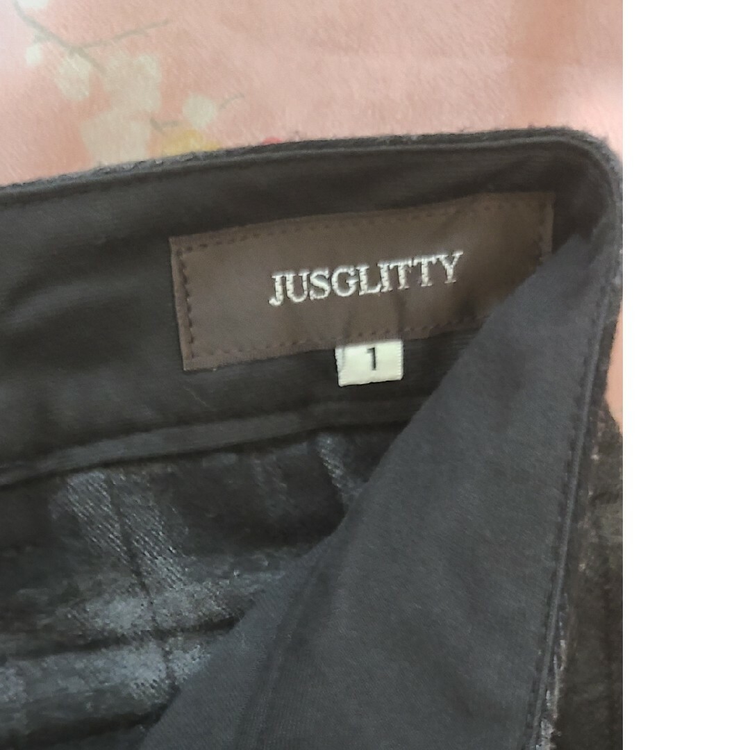 JUSGLITTY(ジャスグリッティー)のジャスグリッティー　パンツ レディースのパンツ(カジュアルパンツ)の商品写真