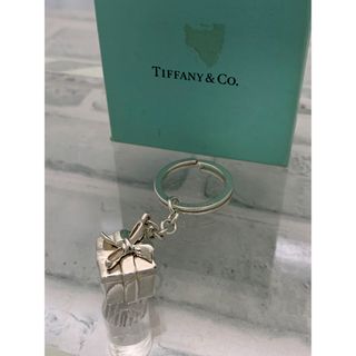 ティファニー(Tiffany & Co.)の希少　ヴィンテージティファニー プレゼントボックス　チャーム　キーリング(キーホルダー)