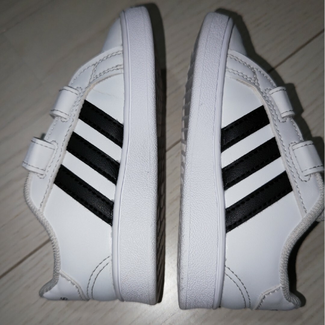 adidas(アディダス)のアディダス子供靴14センチ キッズ/ベビー/マタニティのベビー靴/シューズ(~14cm)(スニーカー)の商品写真