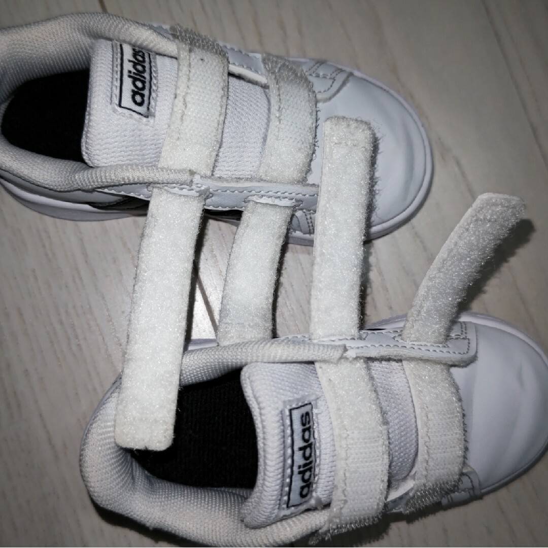 adidas(アディダス)のアディダス子供靴14センチ キッズ/ベビー/マタニティのベビー靴/シューズ(~14cm)(スニーカー)の商品写真