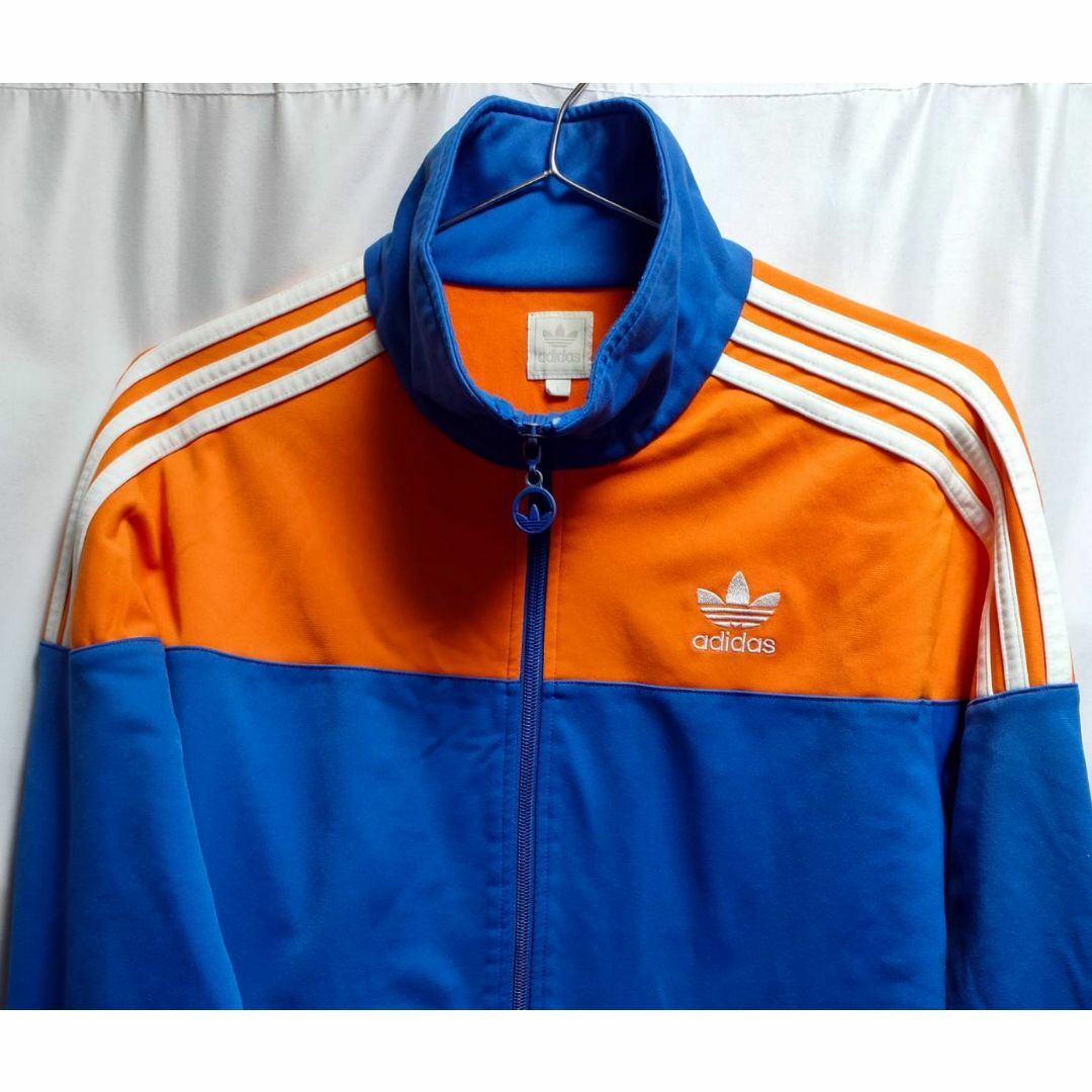 adidas - 00年代 ビンテージ adidas 胸刺繍プリント 3本ライン adidas - 00年代 ビンテージ adidas 胸刺繍プリント 3本ライン