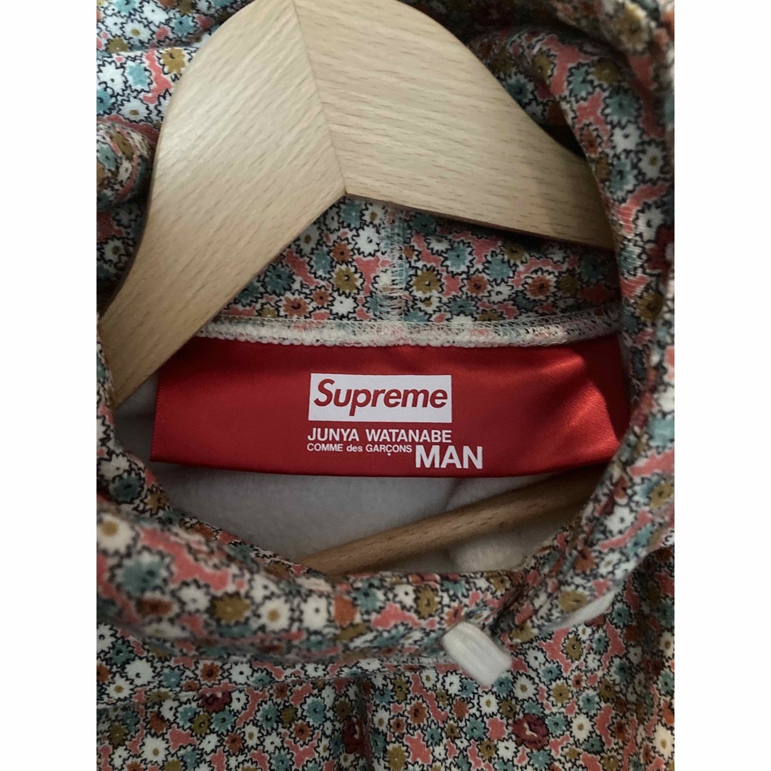 COMME des GARCONS(コムデギャルソン)のsupreme コムデギャルソン　パーカー メンズのトップス(パーカー)の商品写真