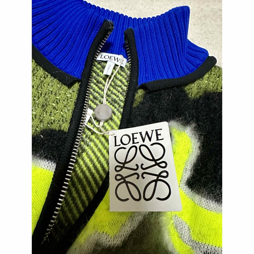 LOEWE(ロエベ)のNissy 西島隆弘　着用　LOEWE ニットブルゾン　ジップアップ　メンズ メンズのジャケット/アウター(ブルゾン)の商品写真