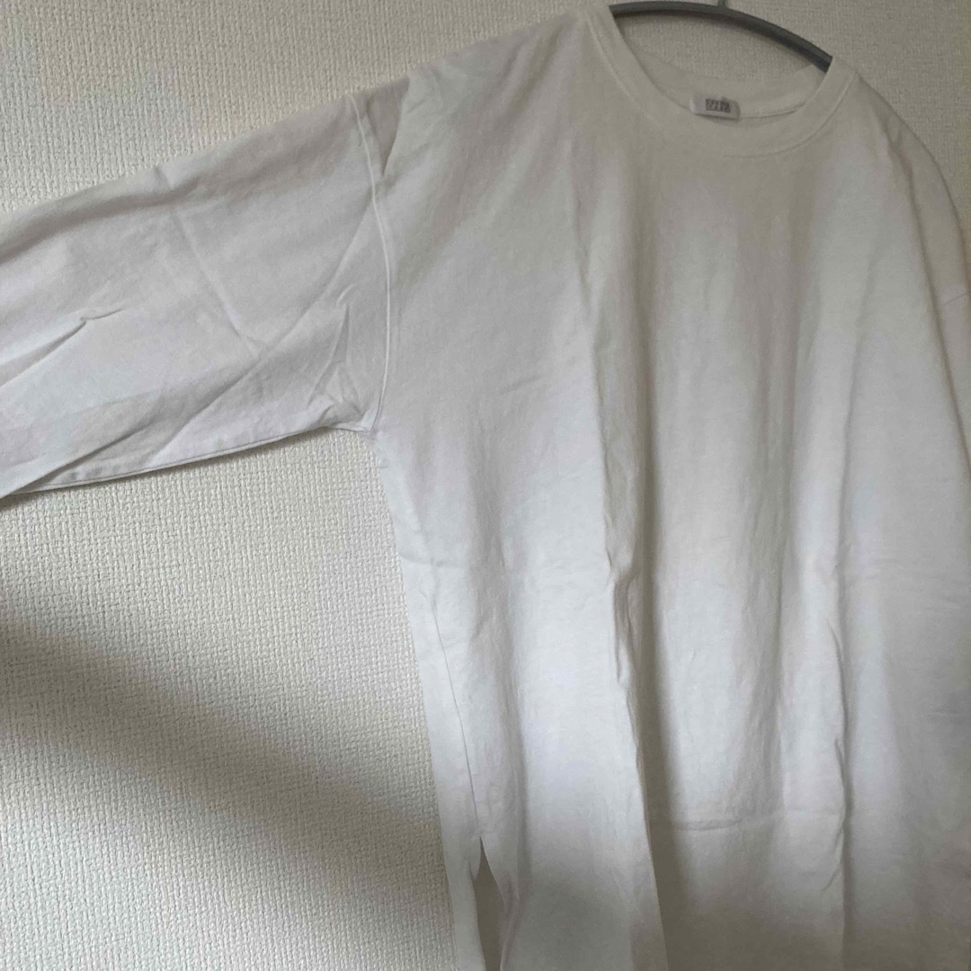 LOWRYS FARM(ローリーズファーム)のLOWRYS FARM ローリーズファーム　ホワイト　白　Tシャツ　長袖　フリー レディースのトップス(Tシャツ(長袖/七分))の商品写真