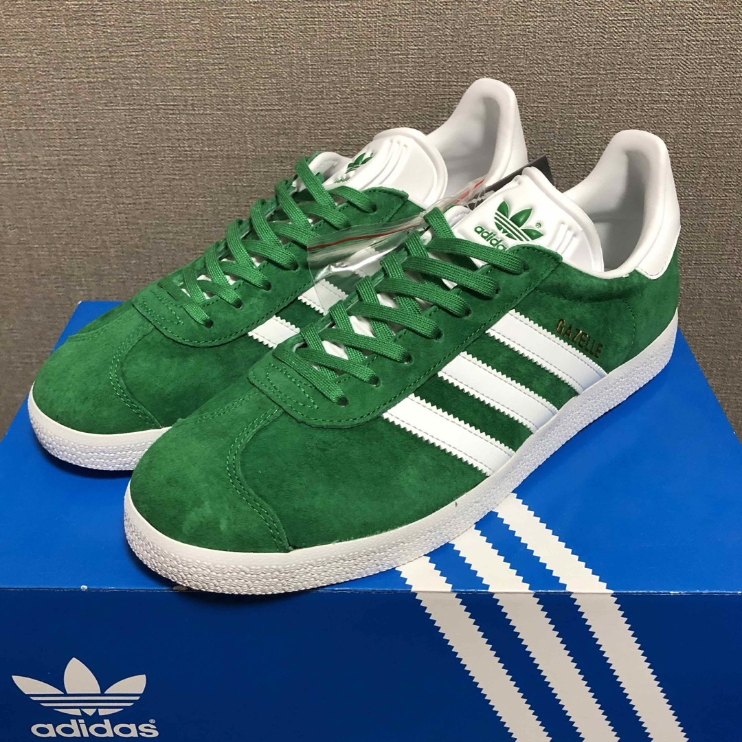 アディダスadidas  ガゼル　26.5㎝　新品　大人気！