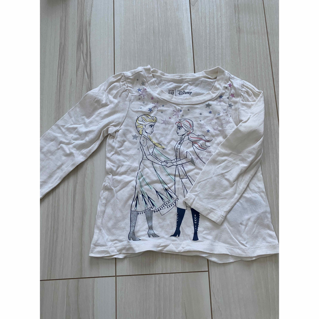 babyGAP(ベビーギャップ)のトップス 90cm キッズ/ベビー/マタニティのキッズ服女の子用(90cm~)(Tシャツ/カットソー)の商品写真