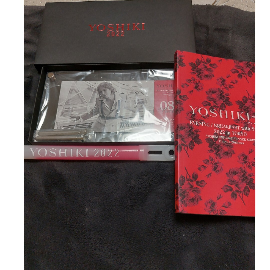 YOSHIKIディナーショーお土産2022 エンタメ/ホビーのタレントグッズ(ミュージシャン)の商品写真