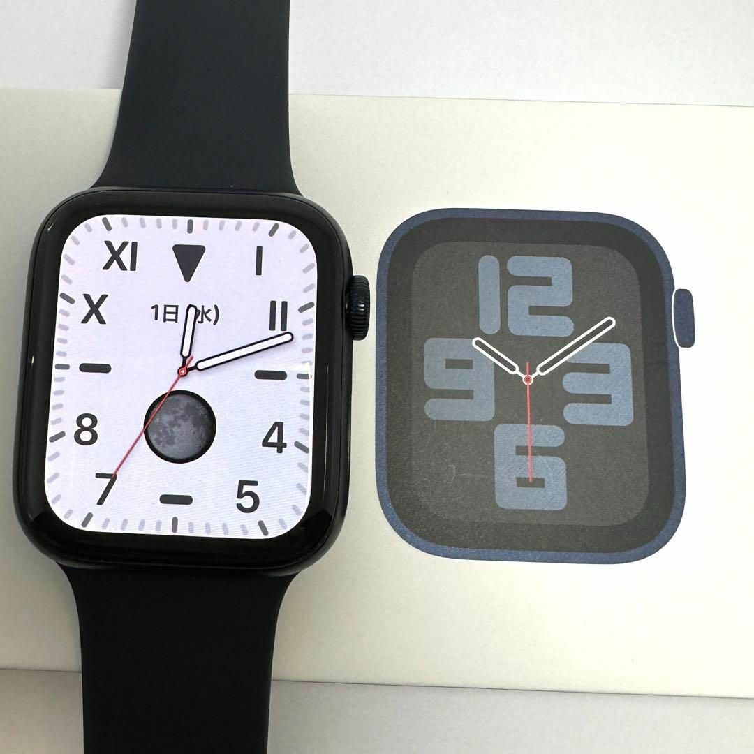 Apple Watch SE 第2世代40mm GPSミッドナイトアルミニウム-