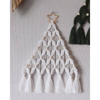 マクラメクリスマスツリー　ホワイト(インテリア雑貨)