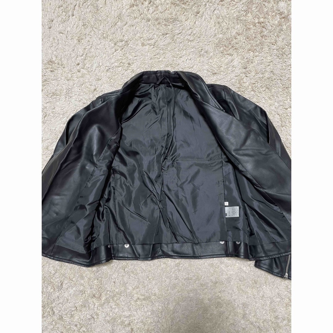 GU(ジーユー)のGU ジャケット レディースのジャケット/アウター(ライダースジャケット)の商品写真
