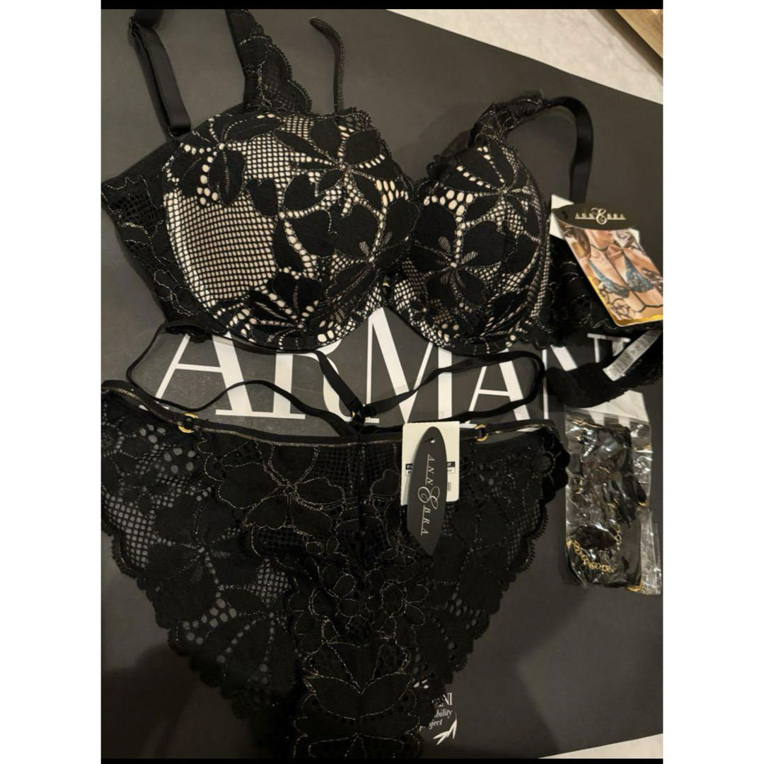 【 ANNEBRA Sensual ハーネス付75E  2点セット】M  レディースの下着/アンダーウェア(ブラ&ショーツセット)の商品写真