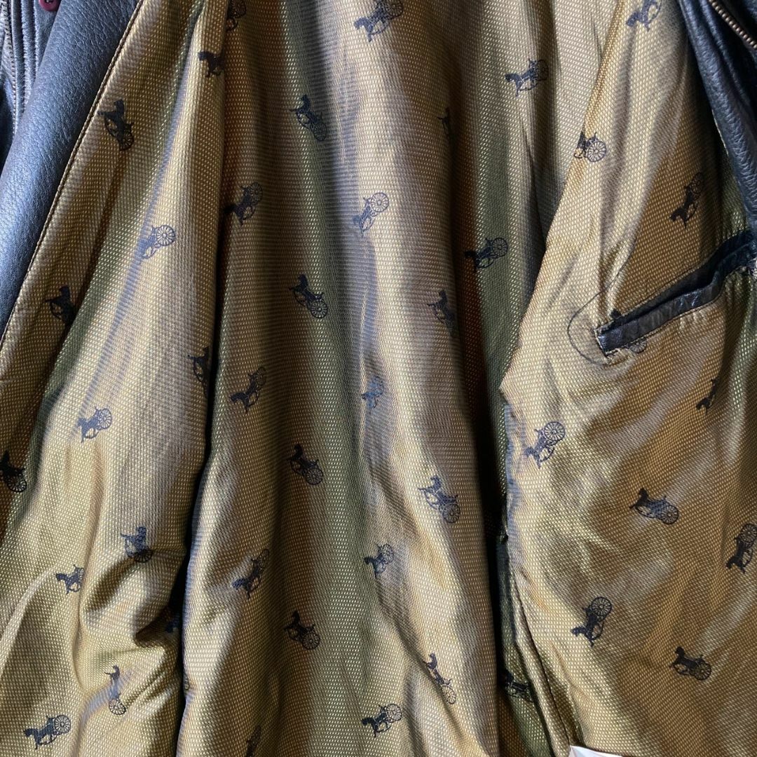 90s ビンテージ ロング レザーコート 羊革 裏地ゴールド 金 馬車 M メンズのジャケット/アウター(ステンカラーコート)の商品写真