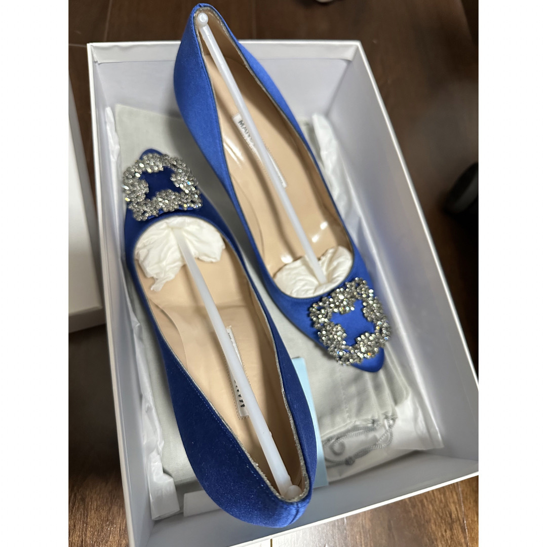 【美品】MANOLO BLAHNIK マノロブラニクハンギシ35 ロイヤルブルー