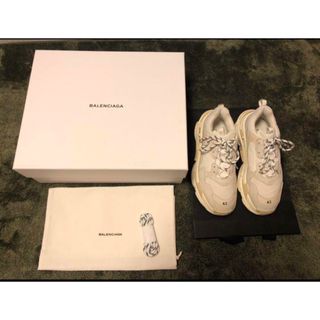 バレンシアガ(Balenciaga)のバレンシアガ BALENCIAGA トリプルS 希少イタリア製(スニーカー)