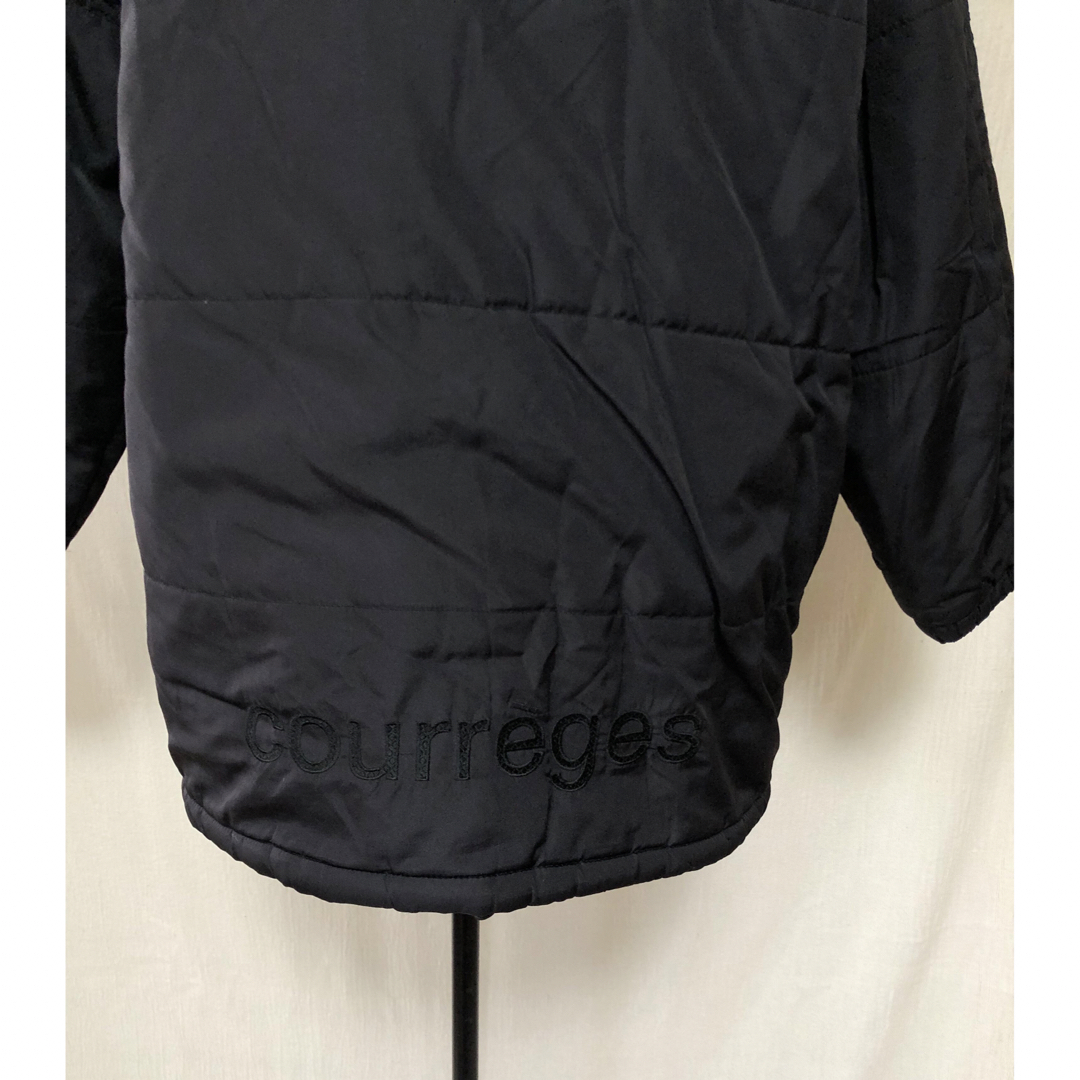 Courreges(クレージュ)の【値下げしました!!】courreges クレージュ　ナイロンジャケット　黒　M レディースのジャケット/アウター(ナイロンジャケット)の商品写真