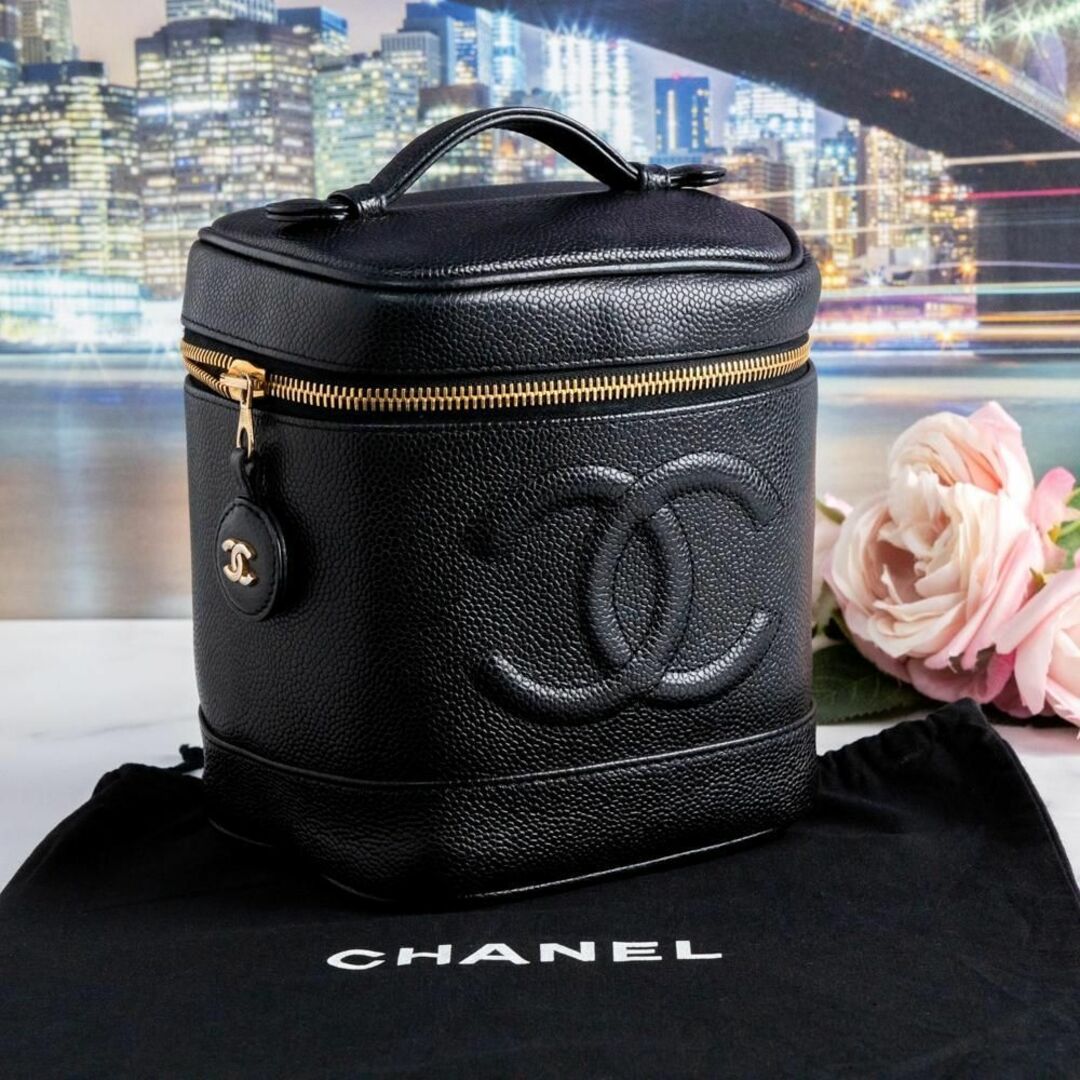 シャネル 縦型 バニティバッグ キャビアスキン ココマーク 黒 CHANEL ...