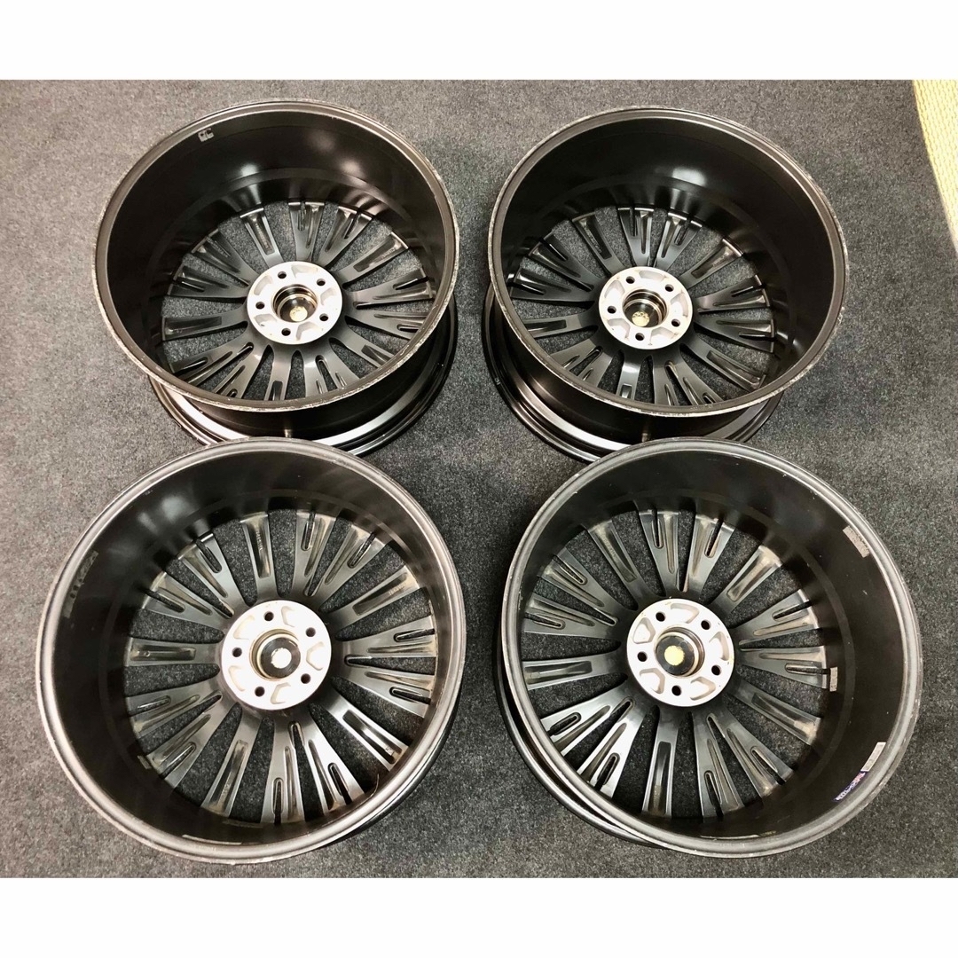 20インチ レイズ ヴォウジェ8.5J +45 RAYS VOUGEの通販 by 20インチ レイズ ヴォウジェ8.5J +45 RAYS VOUGEの通販 by