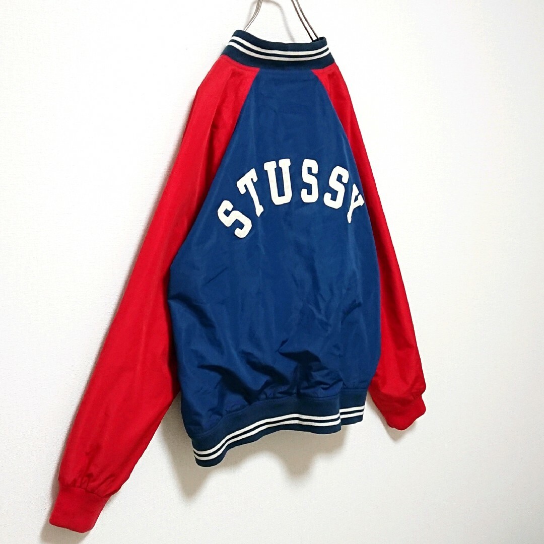 STUSSY(ステューシー)のステューシー バック アーチ ロゴ 切り替え ナイロン コーチ ジャケット メンズのジャケット/アウター(ナイロンジャケット)の商品写真