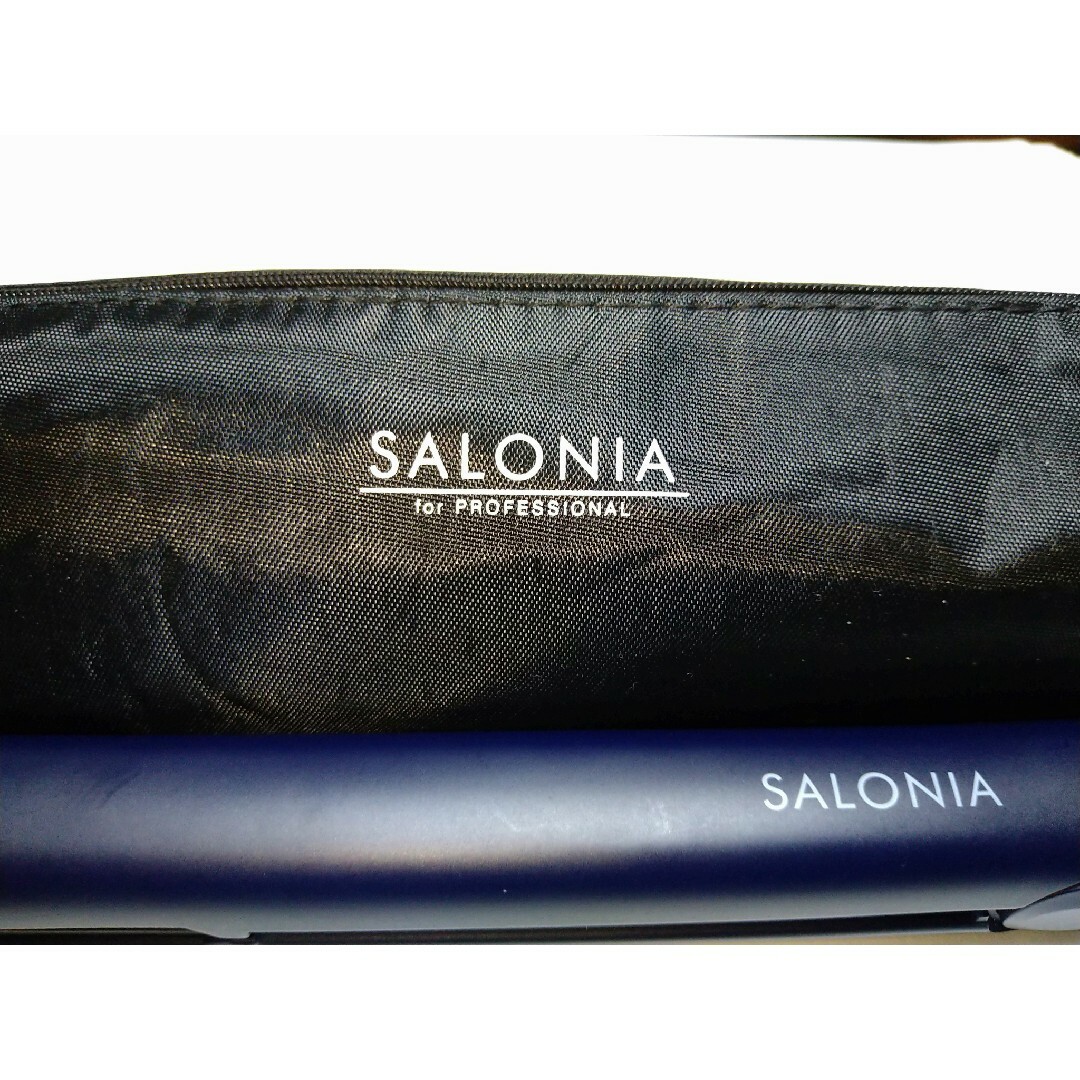 SALONIA サロニア ヘアアイロン 24mm スマホ/家電/カメラの美容/健康(ヘアアイロン)の商品写真