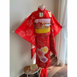 七五三に★正絹赤色に総絞り　梅の花　七歳着物フルセット(和服/着物)