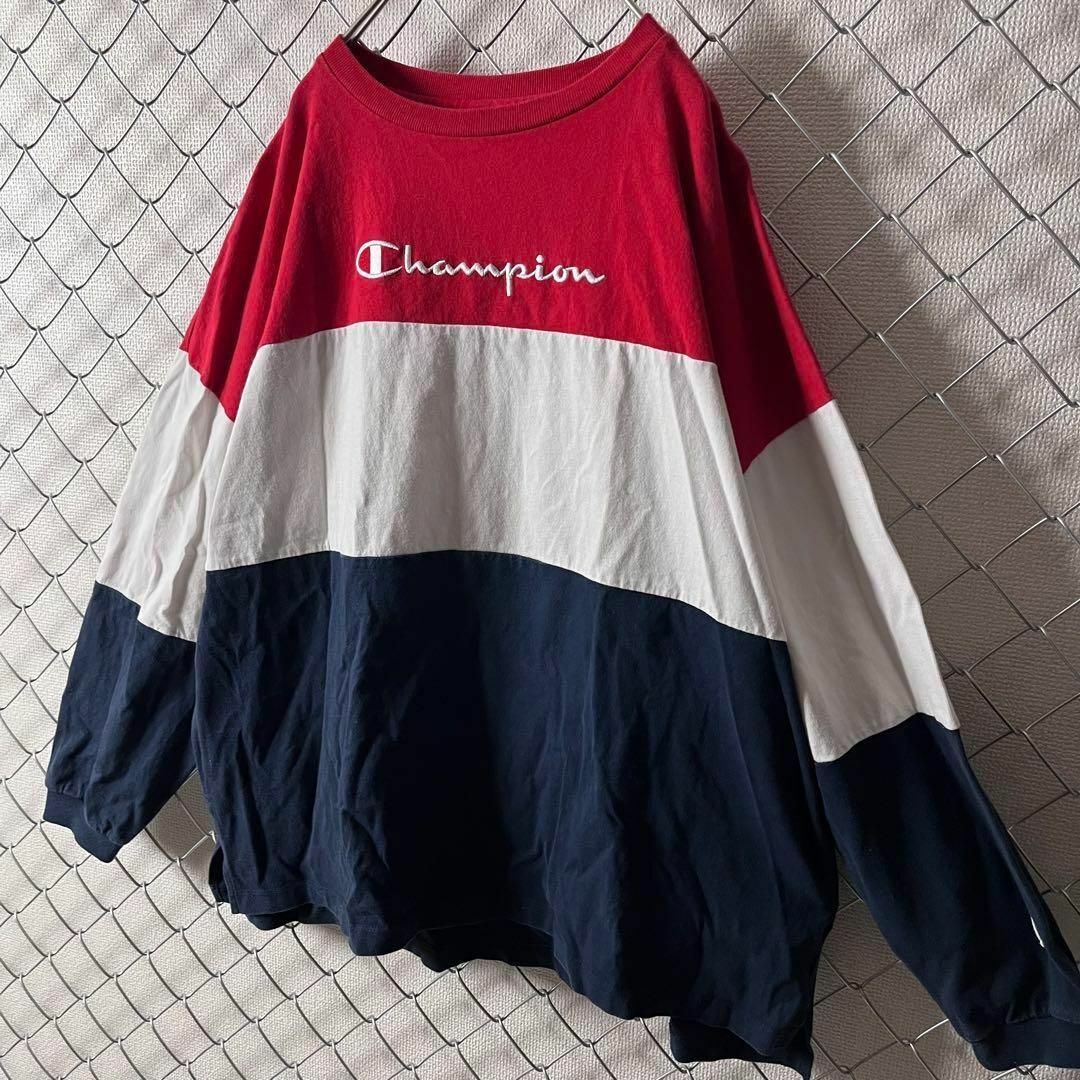 Champion(チャンピオン)のチャンピオン　ロンT 刺繍ロゴ　Mサイズ　トリコロール メンズのトップス(Tシャツ/カットソー(七分/長袖))の商品写真