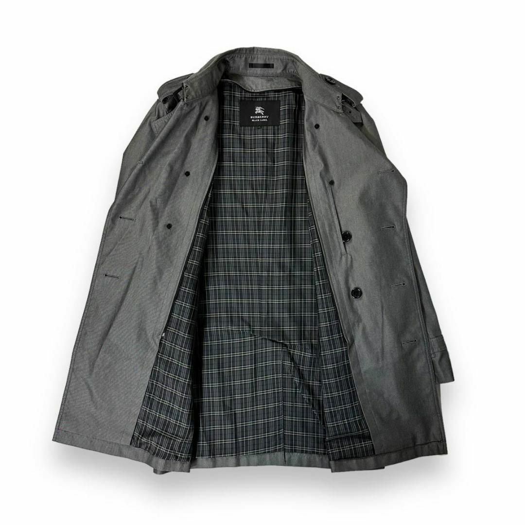 BURBERRY BLACK LABEL(バーバリーブラックレーベル)の【美品】バーバリーブラックレーベル ダブルトレンチコート ノバチェックグレー L メンズのジャケット/アウター(トレンチコート)の商品写真