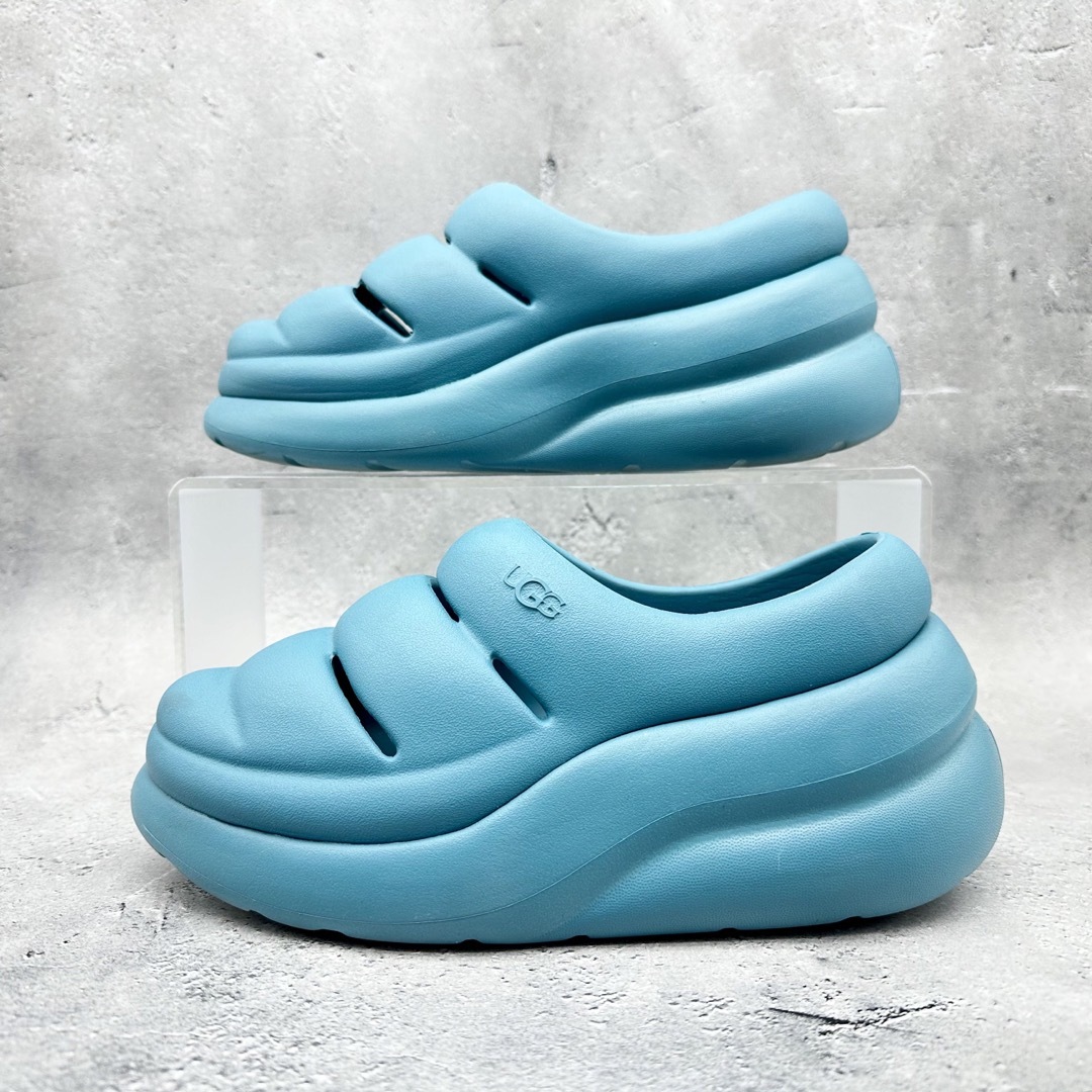 【極美品】アグ SPORT YEAH CLOG ミント サンダル 厚底