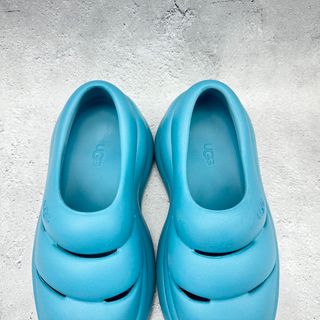 【極美品】アグ SPORT YEAH CLOG ミント サンダル 厚底