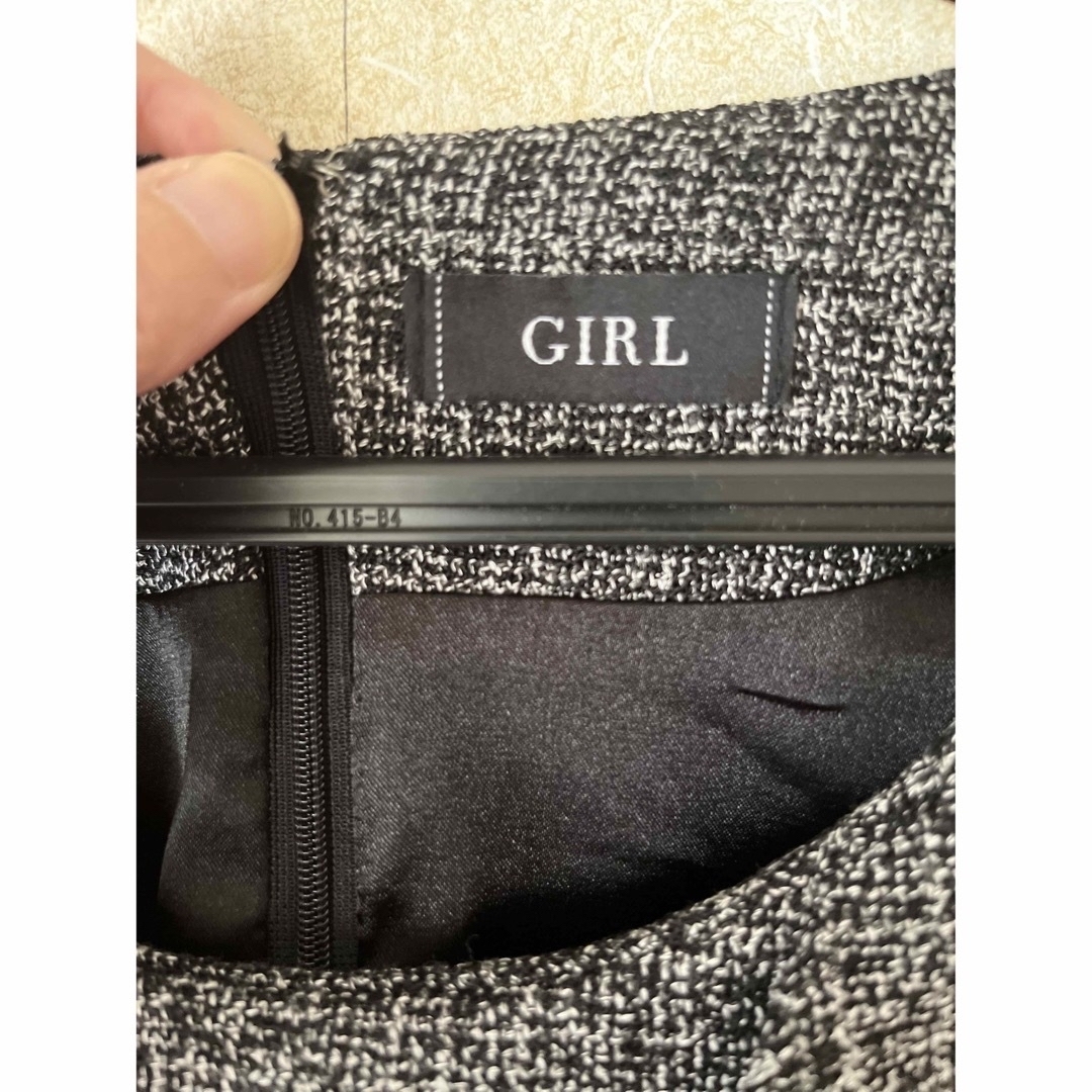 GIRL(ガール)のGIRL ガール　グレー　ワンピース　フォーマル レディースのワンピース(ひざ丈ワンピース)の商品写真