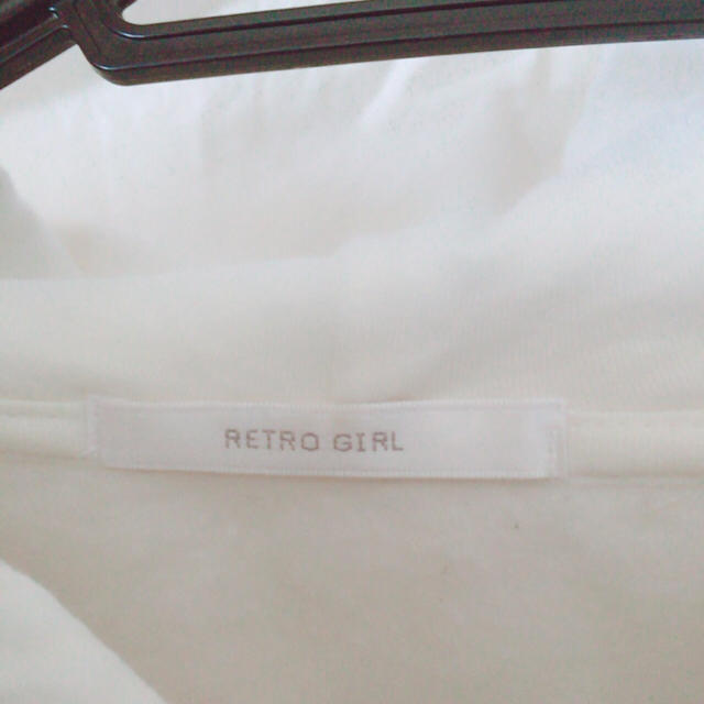 RETRO GIRL(レトロガール)のレトロガール 無地プルパーカー レディースのトップス(パーカー)の商品写真