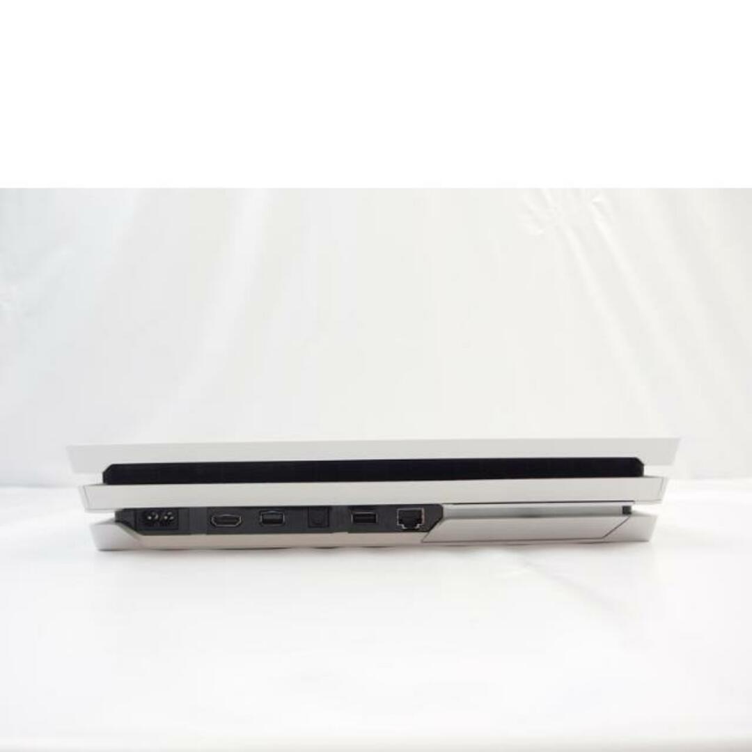 SONY ソニー/PS4 Pro 1TB/CUH-7200BB02/27452659/ゲーム機/Bランク/77【中古】 エンタメ/ホビーのゲームソフト/ゲーム機本体(家庭用ゲーム機本体)の商品写真