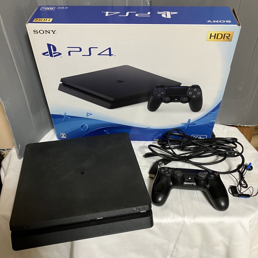 SONY PlayStation4 本体 CUH-2200AB01　外箱あり