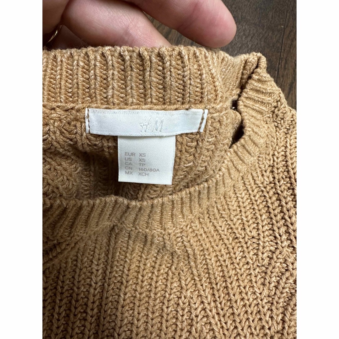 H&M ニット　ベージュ　着用感Mサイズ レディースのトップス(ニット/セーター)の商品写真